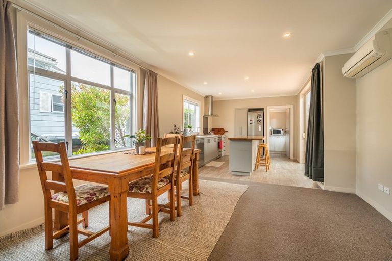 Photo of property in 5 Hargest Crescent, Saint Kilda, Dunedin, 9012