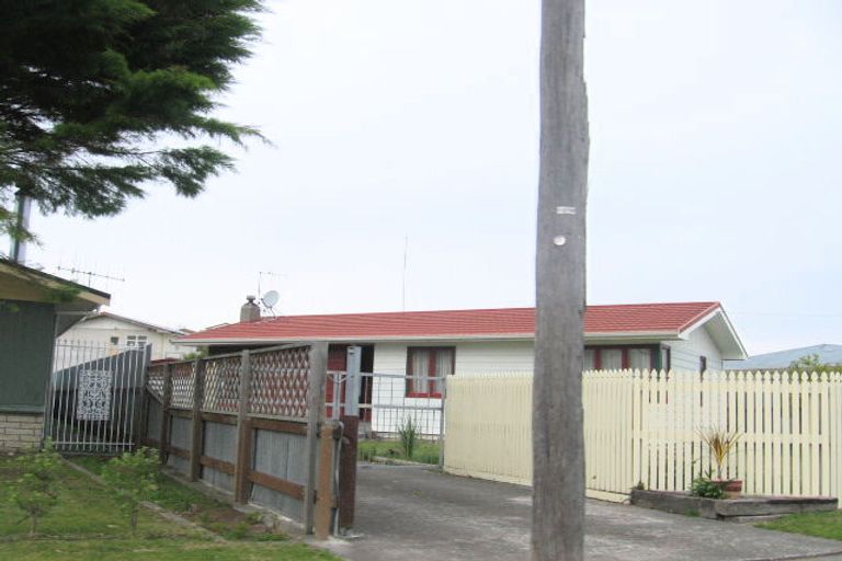 Photo of property in 12 Holyrood Street, Taradale, Napier, 4112