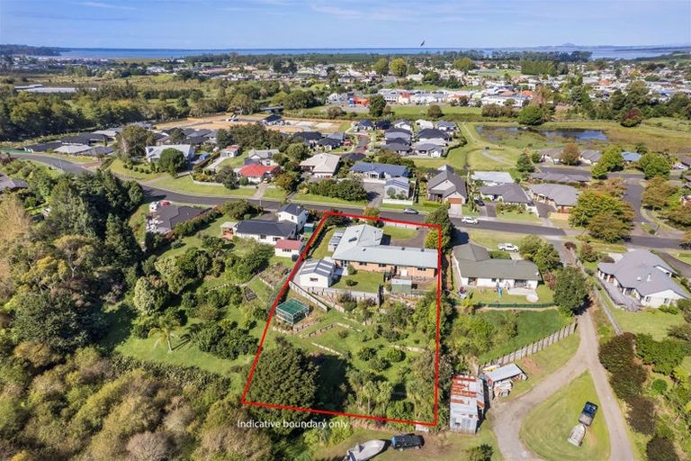 Photo of property in 10 Highfields Drive, Katikati, 3129