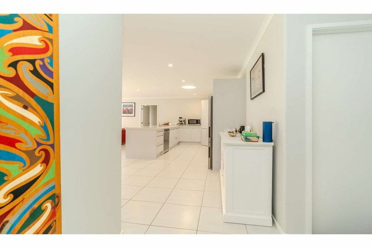 Photo of property in 27 Awhitu Road, Kerikeri, 0230