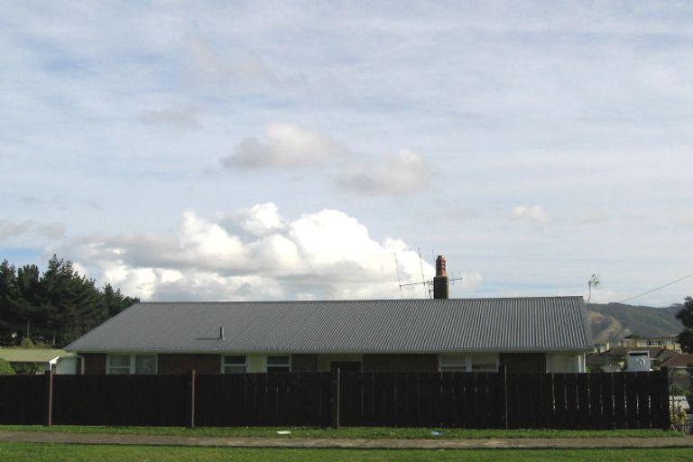 Photo of property in 40 Justine Street, Cannons Creek, Porirua, 5024