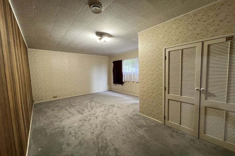 Photo of property in 7 Marama Street, Castor Bay, Auckland, 0620