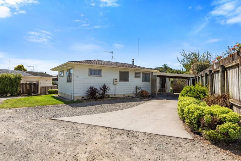 Photo of property in 15 Gilmore Street, Te Puke, 3119