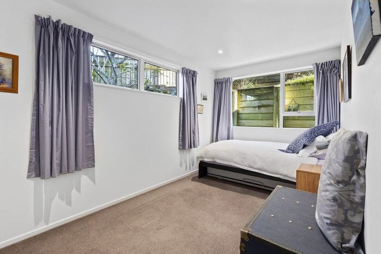 Photo of property in 3b Lerwick Terrace, Melrose, Wellington, 6023