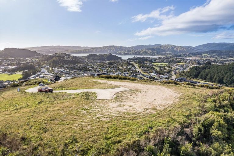 Photo of property in 13 Stunsail Lane, Whitby, Porirua, 5024