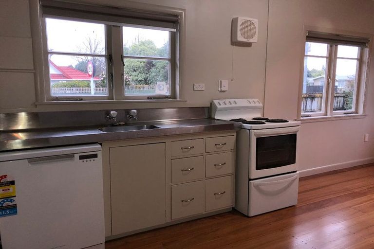 Photo of property in 304 Clarkin Road, Fairfield, Hamilton, 3214