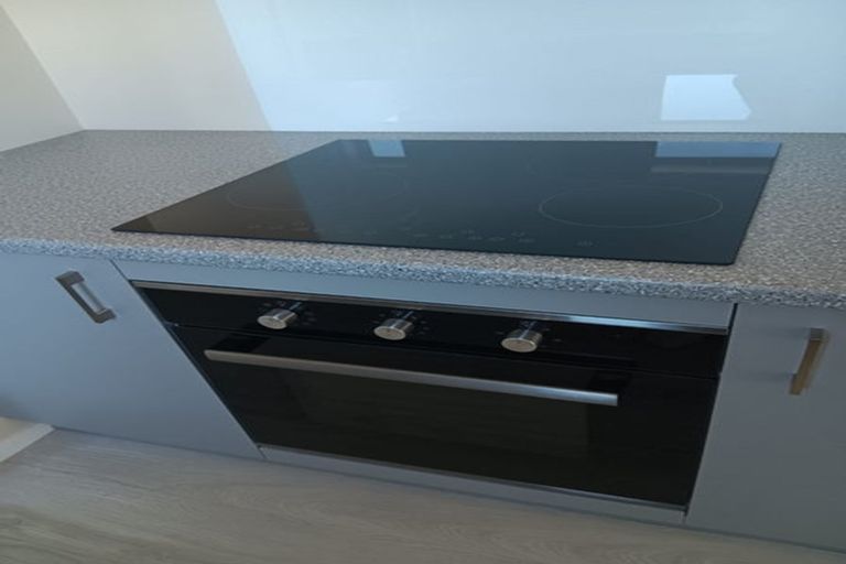 Photo of property in 10 Freyberg Crescent, Waikanae Beach, Waikanae, 5036