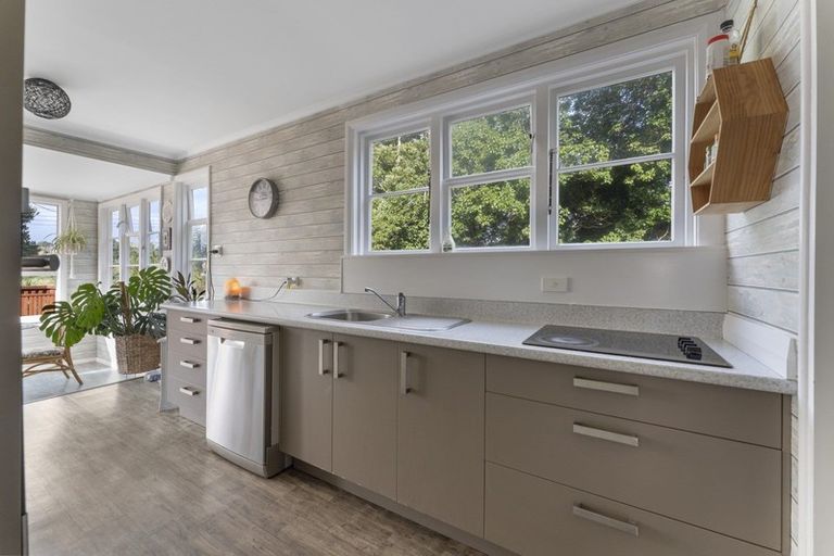 Photo of property in 101c Frankley Road, Frankleigh Park, New Plymouth, 4310