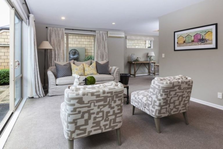 Photo of property in 28 Clissold Street, Merivale, Christchurch, 8014