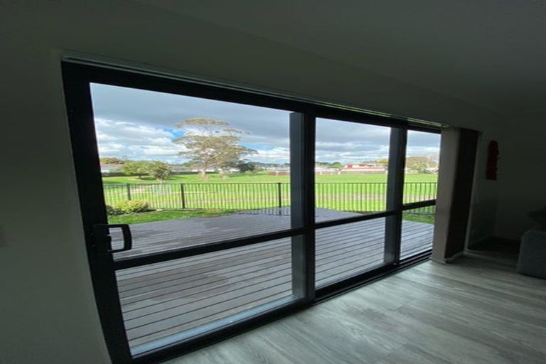 Photo of property in 15e Sealord Place, Manurewa, Auckland, 2102