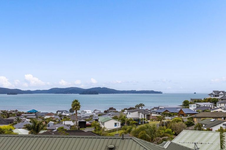 Photo of property in 10 Brampton Road, Snells Beach, 0920