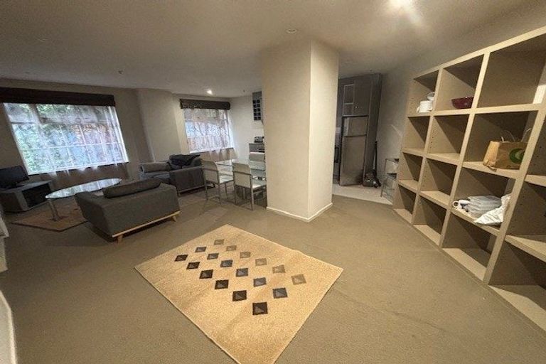 Photo of property in The Quay, 1/332b1 Lambton Quay, Wellington Central, Wellington, 6011