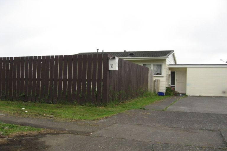 Photo of property in 12 Bader Drive, Mangere, Auckland, 2022