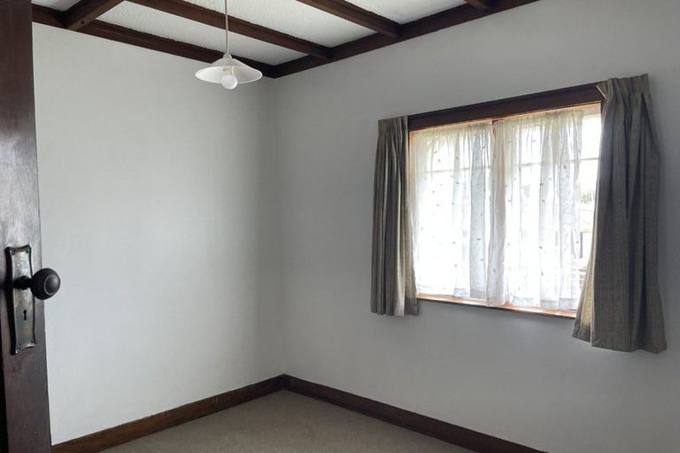 Photo of property in 2/25 Wellington Street, Papakura, 2110