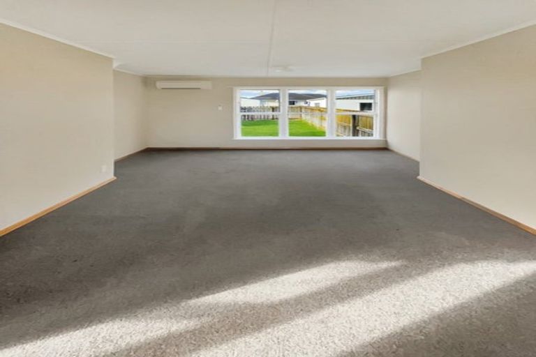 Photo of property in 10-16 Devon Crescent, Bulls, 4818