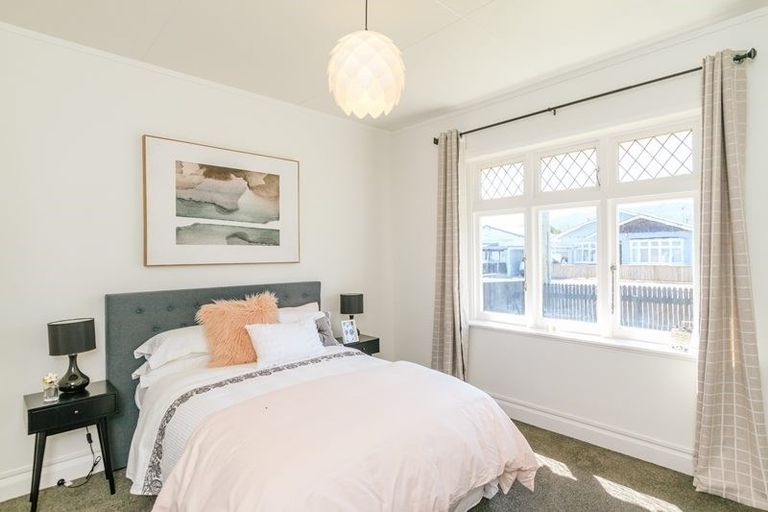 Photo of property in 13 Collins Street, Petone, Lower Hutt, 5012