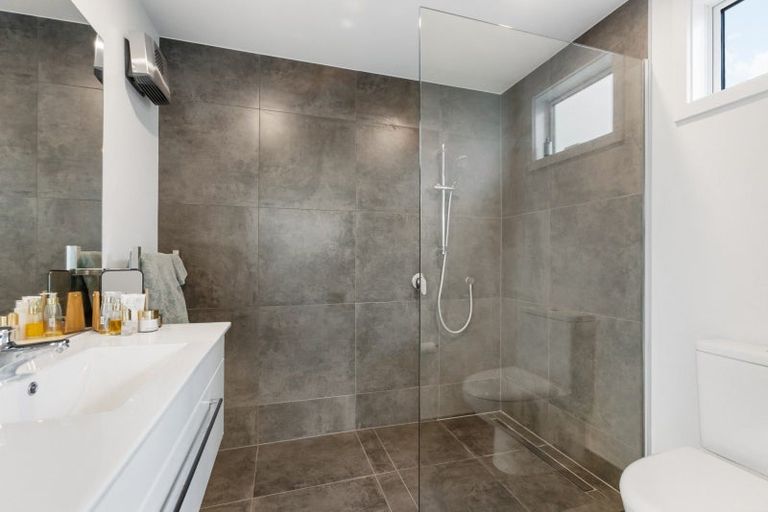 Photo of property in 16 Hosking Drive, Cromwell, 9310