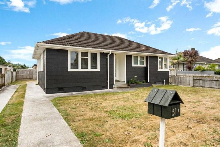 Photo of property in 51a Seddon Street, Takaro, Palmerston North, 4412