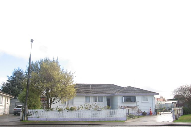 Photo of property in 9 Peterhead Place, Flaxmere, Hastings, 4120