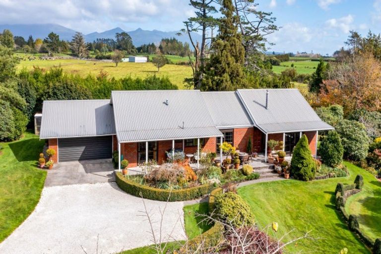 Photo of property in 172 Lepper Road, Inglewood, 4386