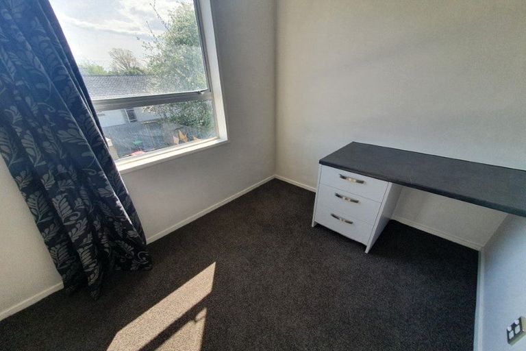 Photo of property in 7/73 Clare Road, St Albans, Christchurch, 8014