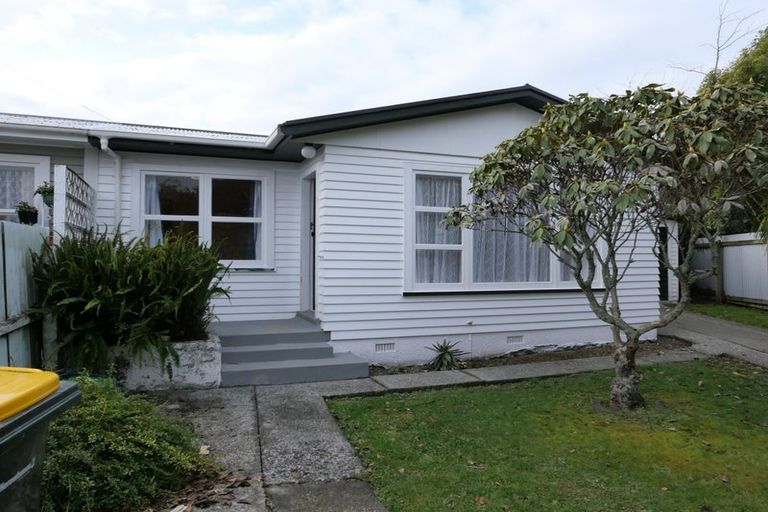 Photo of property in 1 Huia Place, Levin, 5510