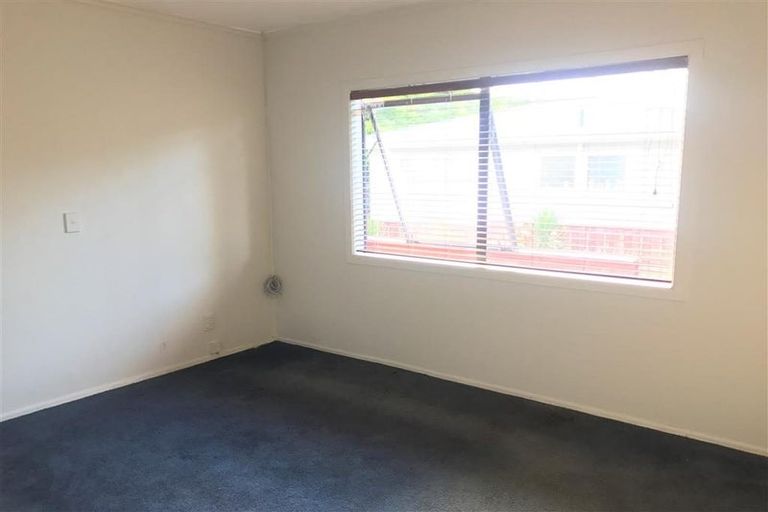 Photo of property in 3 Puriri Road, Manurewa, Auckland, 2102