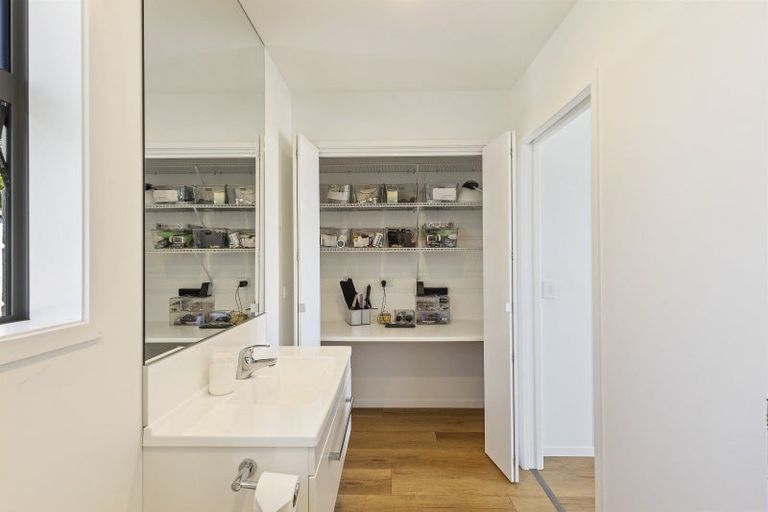 Photo of property in 22 Keene Drive, Bell Block, New Plymouth, 4312