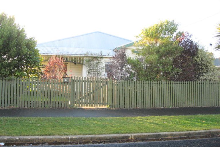 Photo of property in 15 Auld Street, Saint Kilda, Dunedin, 9012
