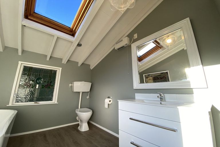 Photo of property in 74 Cluny Road, Plimmerton, Porirua, 5026