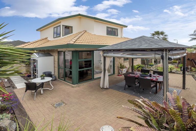 Photo of property in 30 Limerick Place, Dannemora, Auckland, 2016