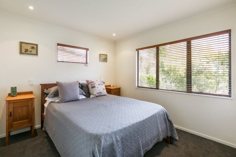 Photo of property in 34 Te Mata Peak Road, Havelock North, 4130