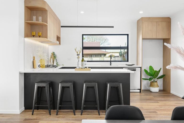 Photo of property in 2/99 Glen Lynne Avenue, Queenwood, Hamilton, 3210