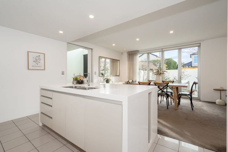 Photo of property in 14 Stirling Street, Merivale, Christchurch, 8014