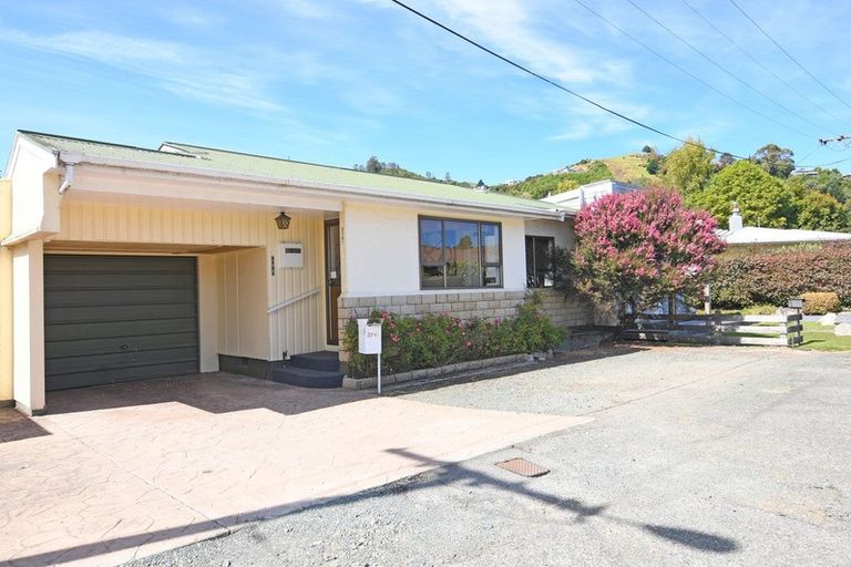 Photo of property in 370a Hardy Street, Nelson, 7010
