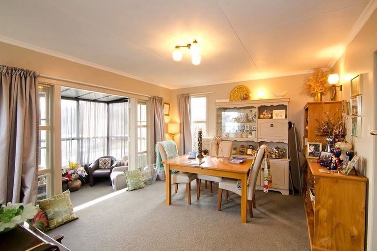 Photo of property in 111 Cheviot Street, Roxburgh, 9500