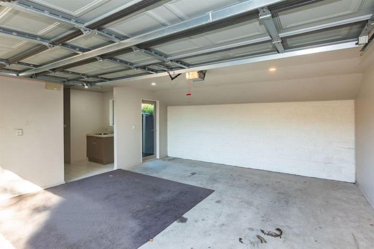 Photo of property in 1a Andrews Crescent, Spreydon, Christchurch, 8024