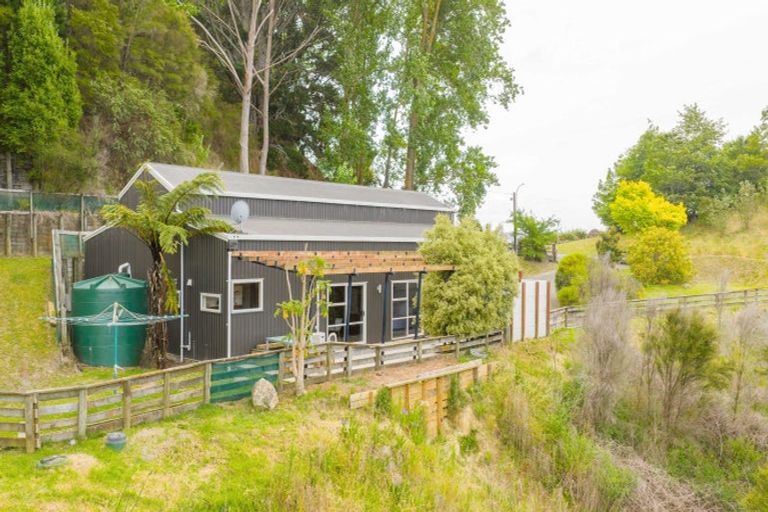 Photo of property in 257 Hill Road, Eskdale, Napier, 4182