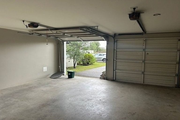 Photo of property in 4 Lanyard Street, Pyes Pa, Tauranga, 3112