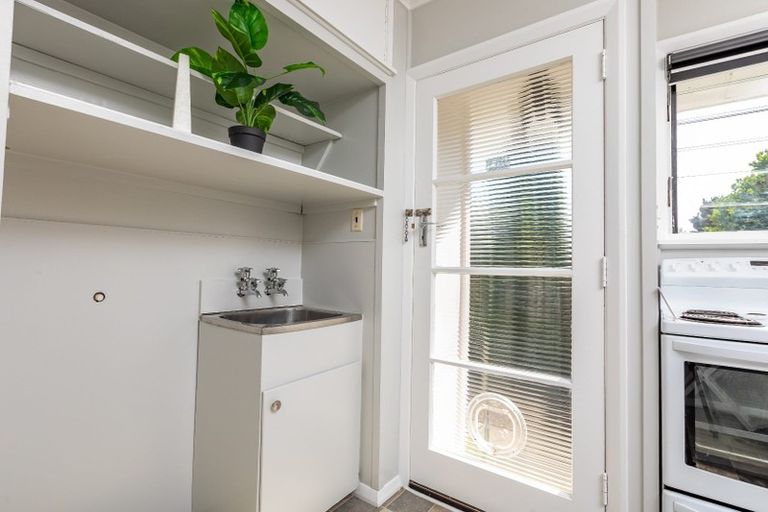 Photo of property in 4/6 Ruahine Street, Trentham, Upper Hutt, 5018