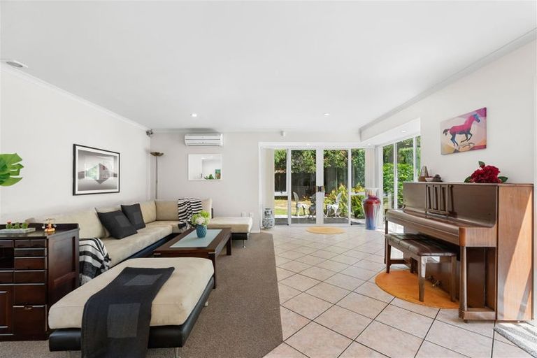 Photo of property in 12 Cephas Close, Sockburn, Christchurch, 8042