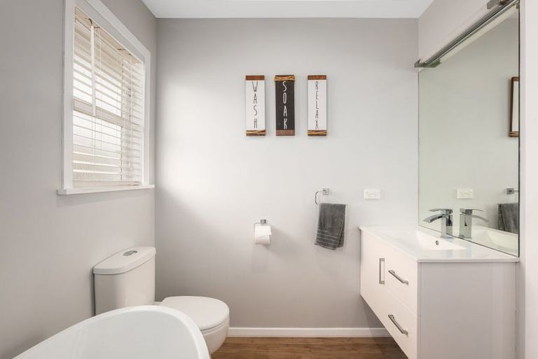 Photo of property in 5 Dunn Street, Wainuiomata, Lower Hutt, 5014