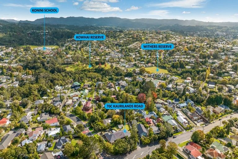 Photo of property in 3/70 Kaurilands Road, Titirangi, Auckland, 0604