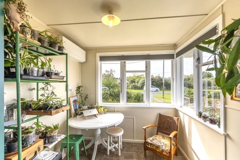 Photo of property in 65 Owen Street, Tikokino, Waipawa, 4273