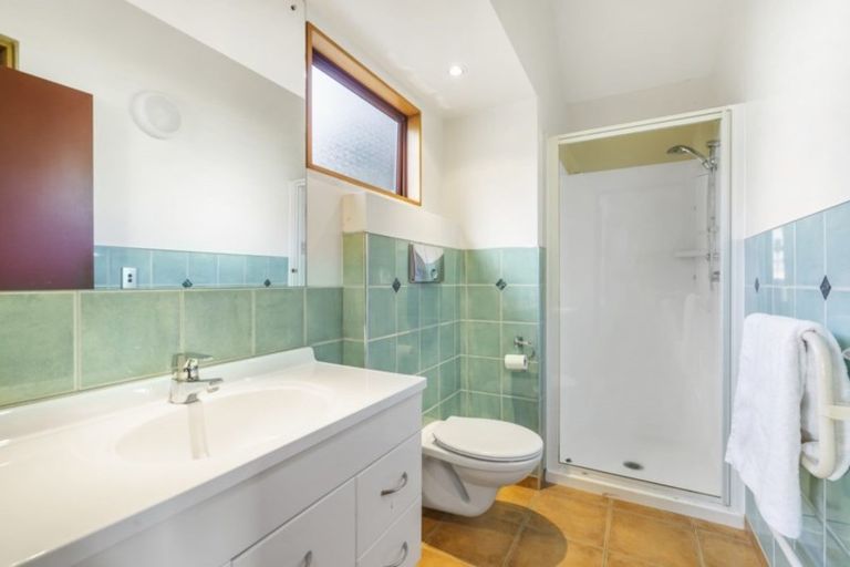 Photo of property in 65a Beresford Street, Bayswater, Auckland, 0622