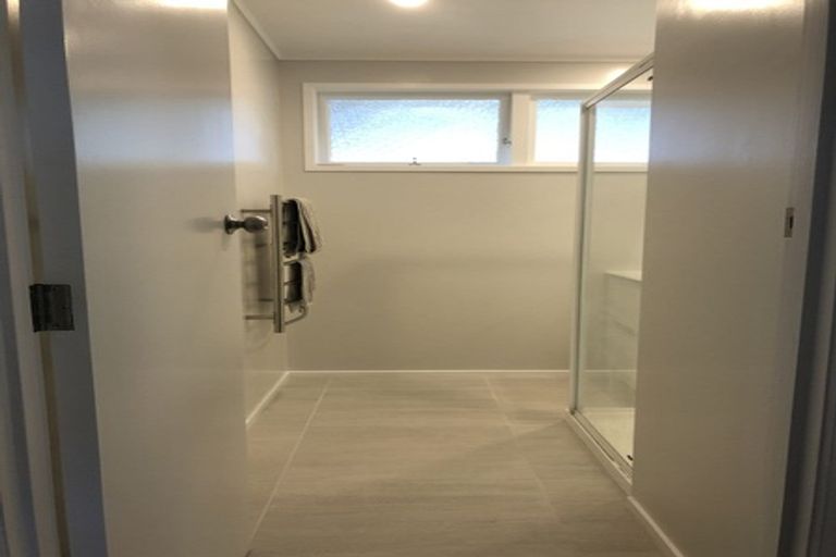 Photo of property in 1/23 Ellen Avenue, Hillcrest, Auckland, 0627