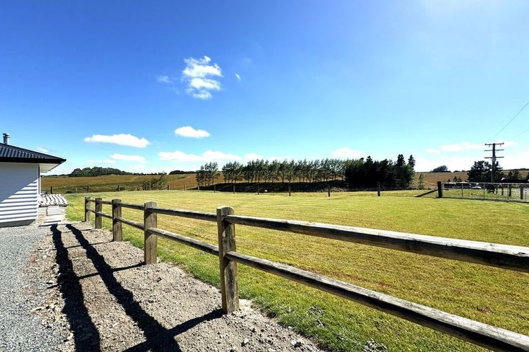 Photo of property in 64 Cameron Road, Hillend, Balclutha, 9272