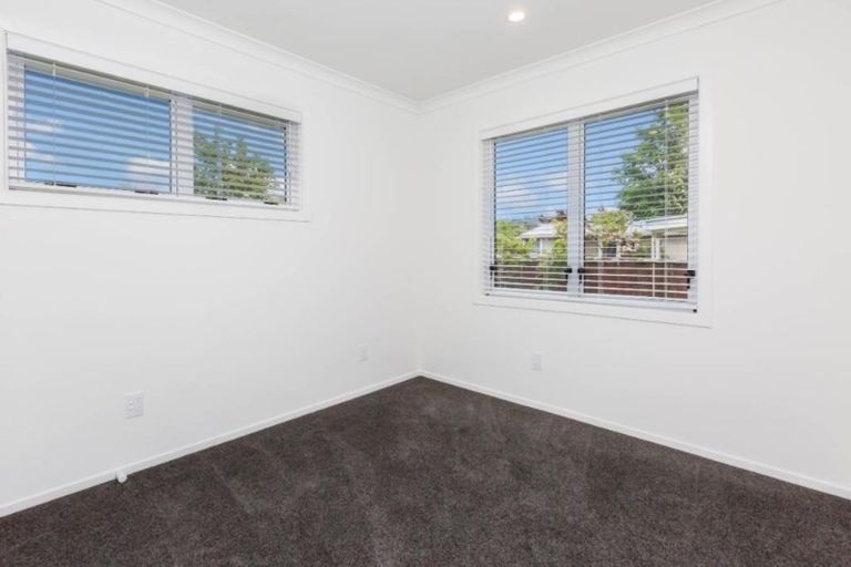 Photo of property in 11 Marion Street, Silverstream, Upper Hutt, 5019