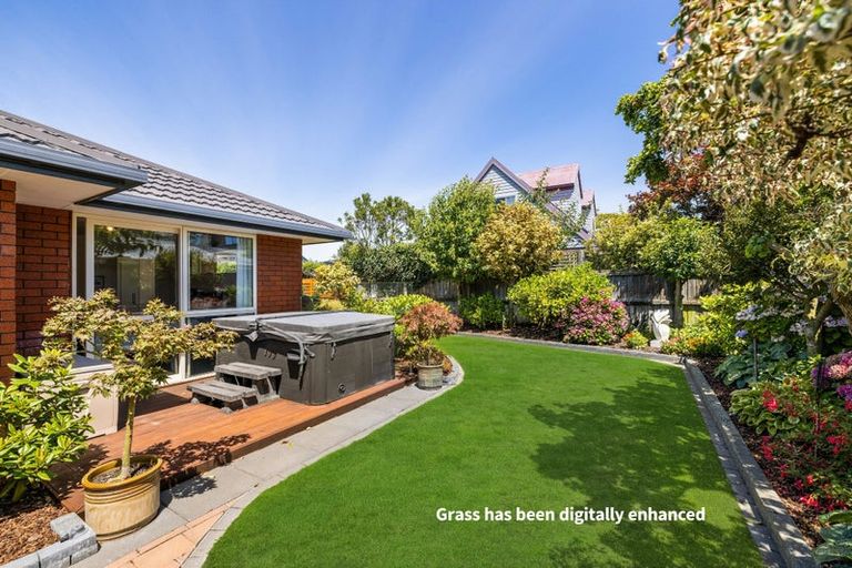Photo of property in 10 Apollo Place, Papanui, Christchurch, 8052