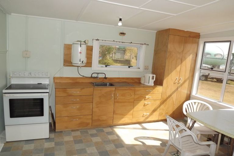 Photo of property in 6 Wainamu Road, Raglan, 3297